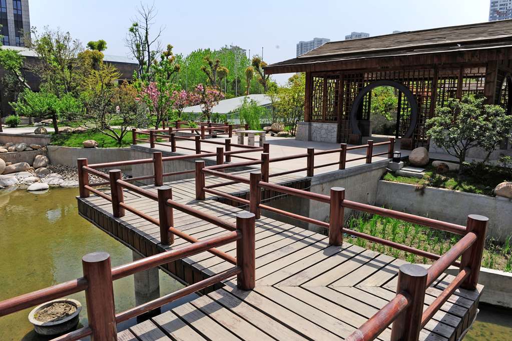 Gloria Grand Hotel Wuxi Уси Съоръжения снимка