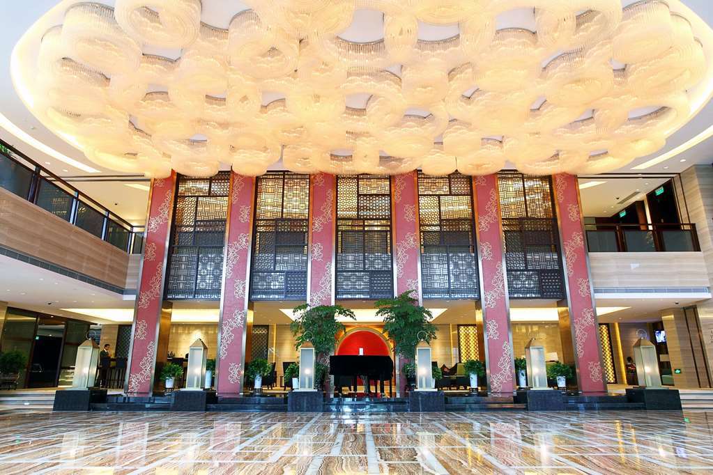 Gloria Grand Hotel Wuxi Уси Интериор снимка