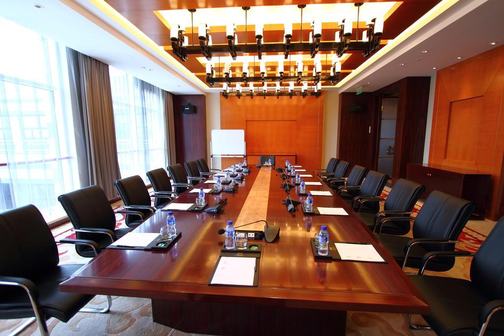 Gloria Grand Hotel Wuxi Уси Съоръжения снимка